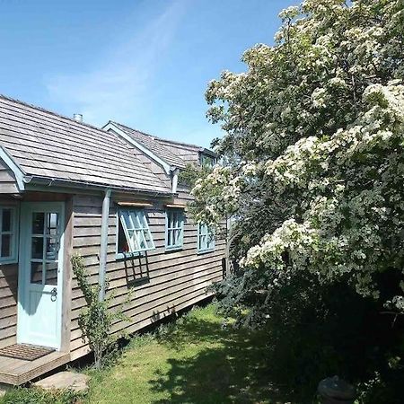 Вилла Tiny House On Isolated Farm By The Cornish Coast Буде Экстерьер фото