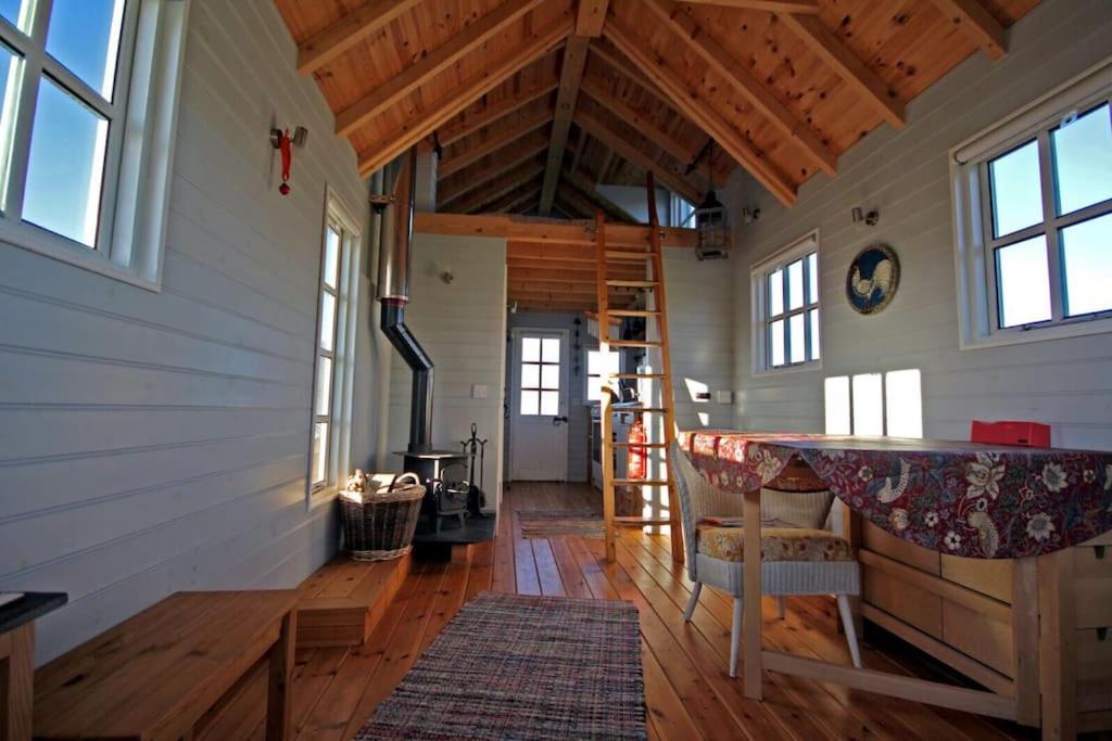 Вилла Tiny House On Isolated Farm By The Cornish Coast Буде Экстерьер фото